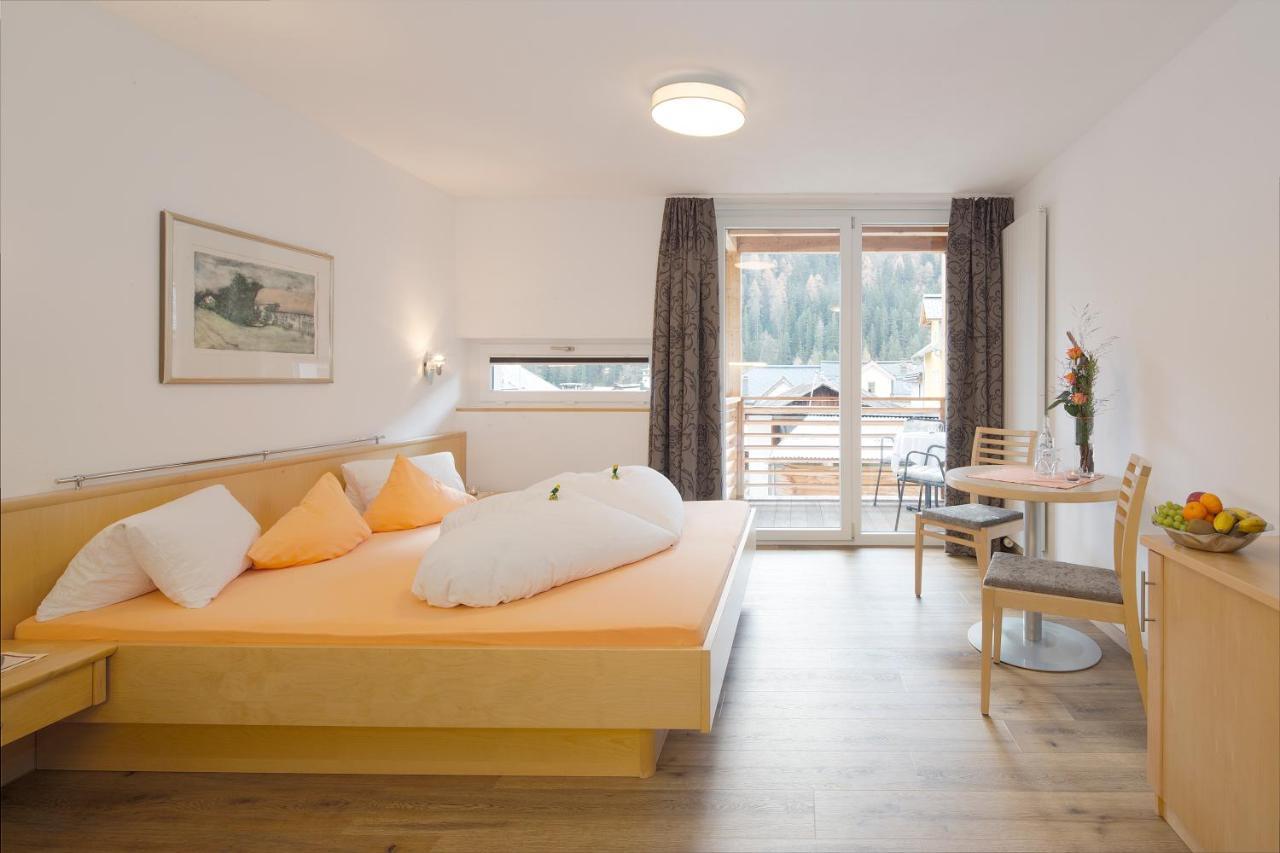 Apart Hotel Garni Alvetern Samnaun Exteriör bild